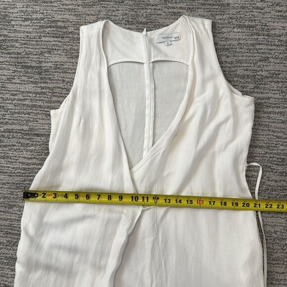 Rosetta Getty Collective | White Apron Linen
Jumpsuit Size 8 - Picture 10 of 16